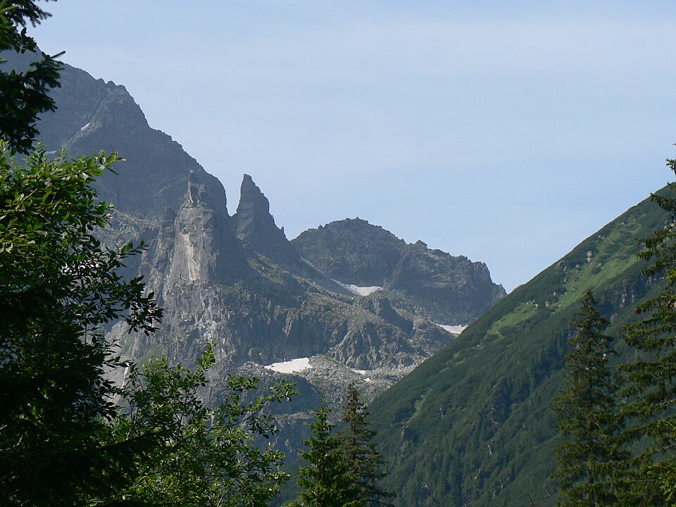 Temnosmrečinská veža / Ciemnosmreczyńska Turnia