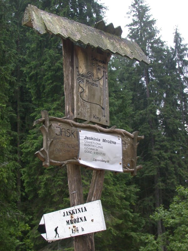 Jaskinia Mroźna wejście